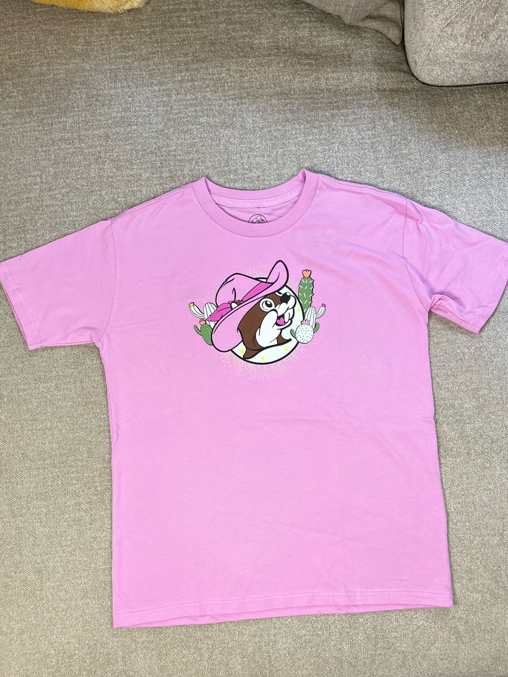 NWT Youth Medium Buc-ee’s Tee